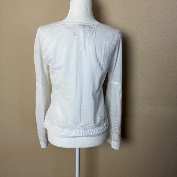 Monoreno White Embroidered Peasant Boho Blouse- Small - Picture 6 of 9